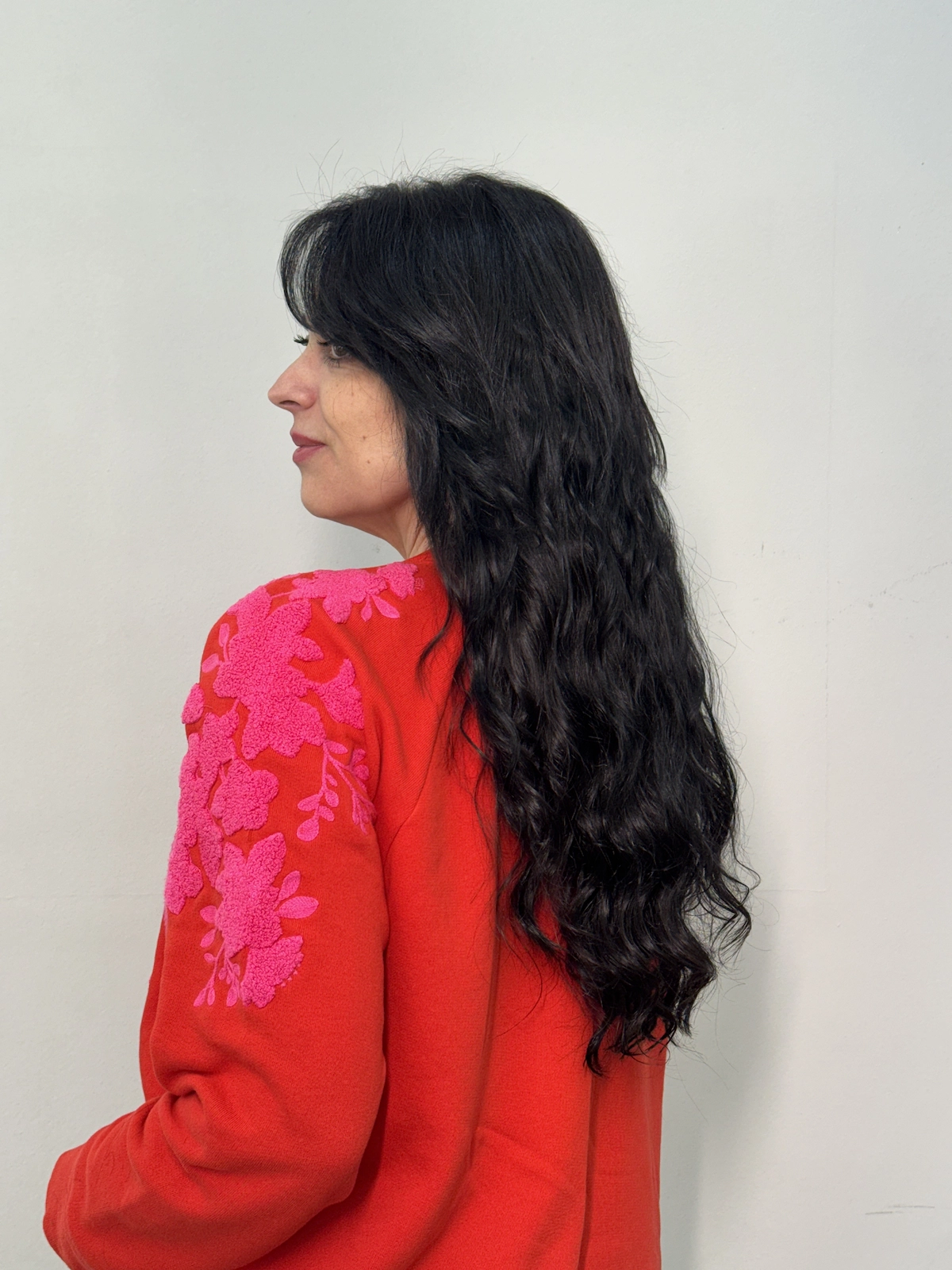 Mega cacheado no Romana Hair Studio